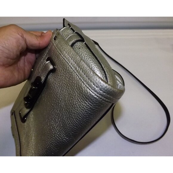 Coach Metallic Swagger Clutch Crossbody Bag Silver Secure Turnlock Closure - Picture 13 of 15